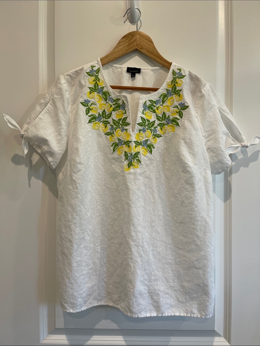Talbots White Linen Short-Sleeve Tunic with Yellow & Green Floral Embroidery